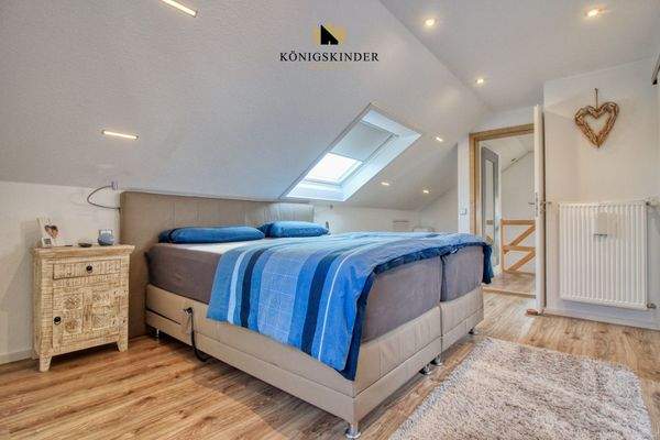 Dachgeschoss Schlafzimmer