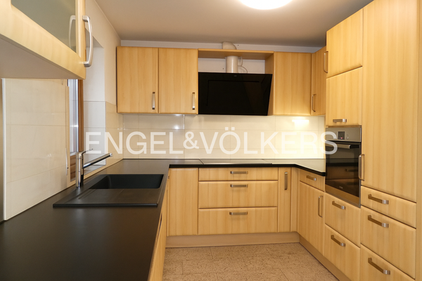 Einbauküche im EG