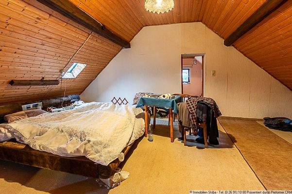 Zimmer im Dachgeschoss
