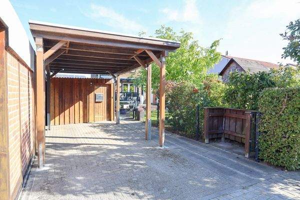 652c21ca-34b8-4f55-b46a-3df02cd8dc75