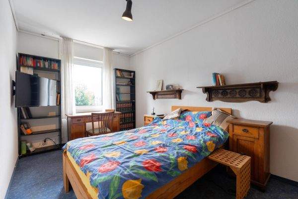 Schlafzimmer 2 von 2