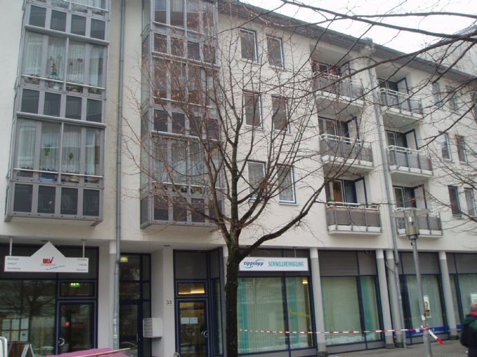 Schöne  2 Raum - Wohnung mit Süd Balkon