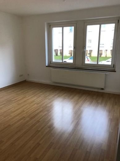 +++ HELLE WOHNUNG MIT BALKON AUF EINER RUHIGEN NEBENSTRASSE +++