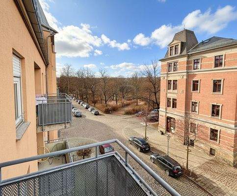 Blick vom Balkon auf den Bonhoefferpark