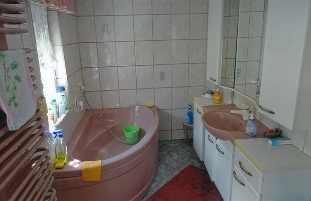 EG - Bad mit Wanne