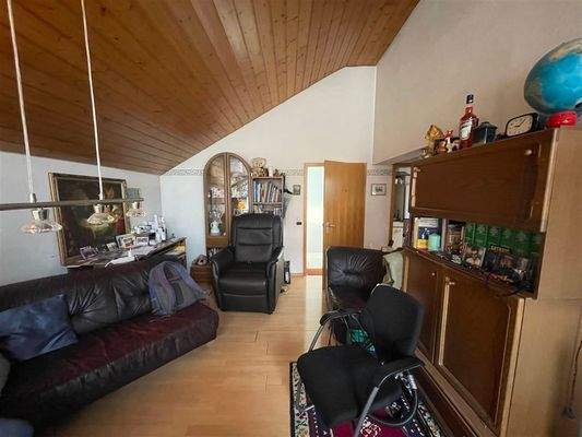 W9 Wohnzimmer (Weitwinkelaufnahme)