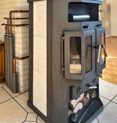 ...mit wasserführendem Ofen