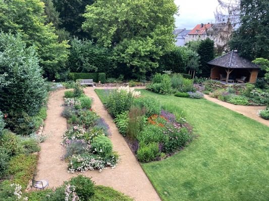 Parkartiger Garten