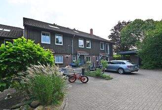 Blick auf die Vorderseite des Hauses