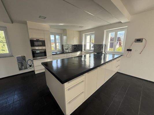 20251014_114523376_iOS