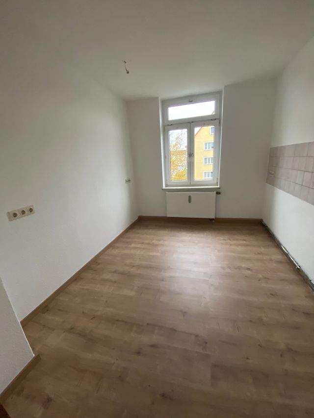 Geräumige helle 3 Raum Wohnung Zwickau Marienthal ab sofort zu vermieten - Photo 5