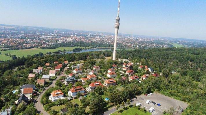 Weitblick mit Fernsehturm - Drohnenaufnahme