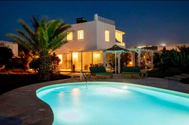 4WhatsApp Image 2025-06-14 at 12.42.47.jpeg