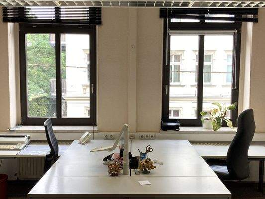 Büroraum 2