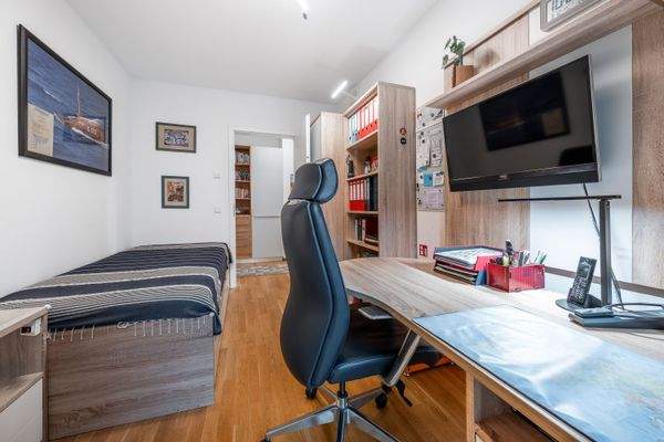 DI - Forbes Global Properties_13