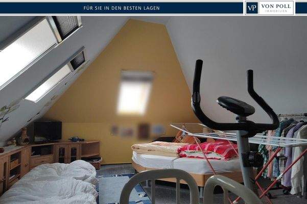 Zimmer im Dachgeschoß