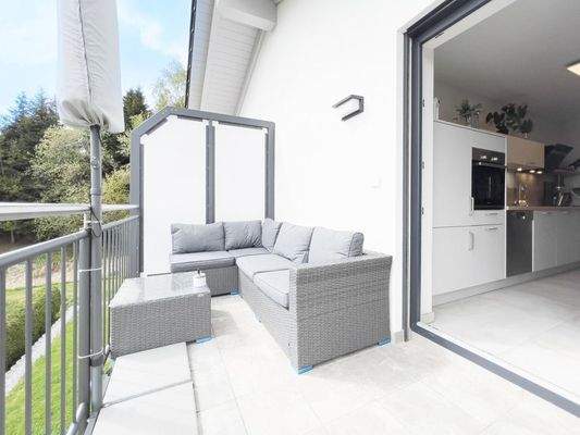 großzügiger Balkon