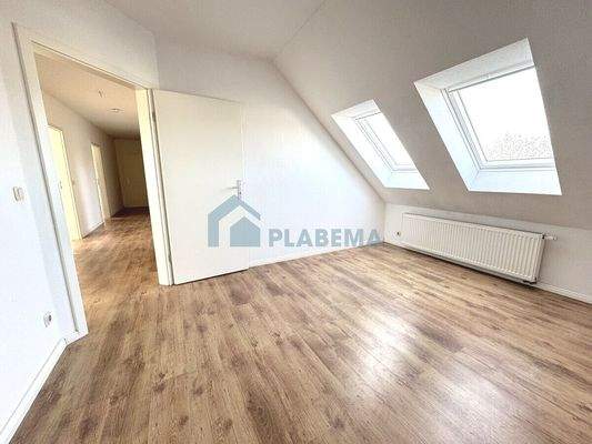 153.04-Schlafzimmer Ansicht 2