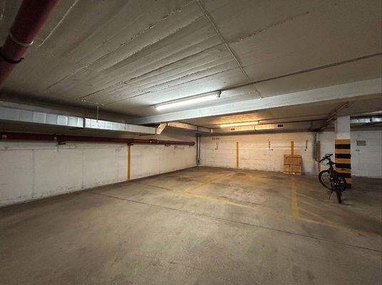 Zwei Tiefgaragenstellplätze