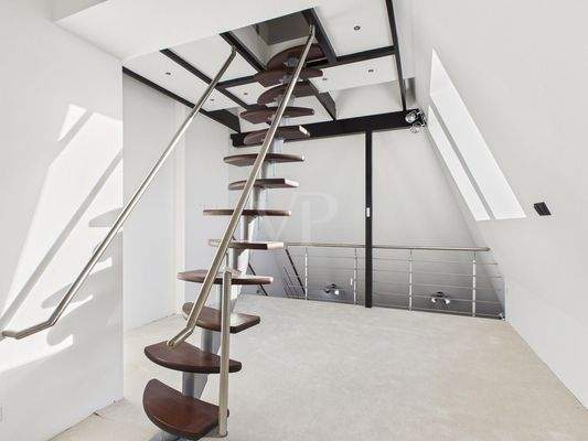 Raumspartreppe zur Ebene 3