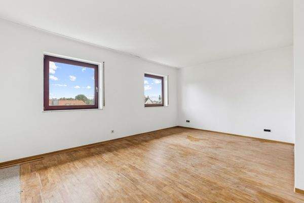 großes Zimmer im 1.Obergeschoss 