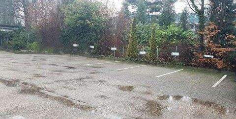 Mönchengladbach Garage, Mönchengladbach Stellplatz