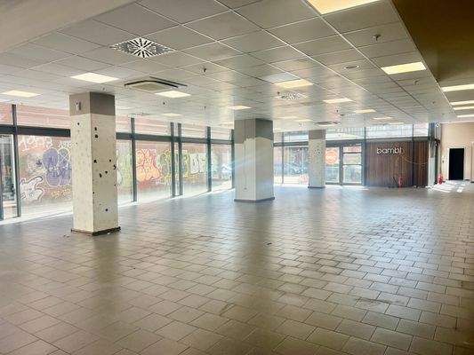 Gewerbefläche Große Bergstraße Innenansicht Verkaufsfläche