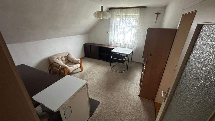 DG - Kinderzimmer / Büro / Ankleide – 3