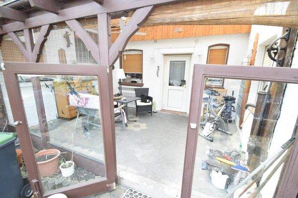 überdachte Terrasse