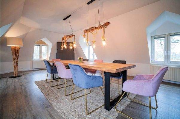 Potentieller Tagungsraum oder Essbereich