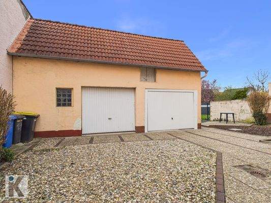 Viel Platz für Fahrzeuge