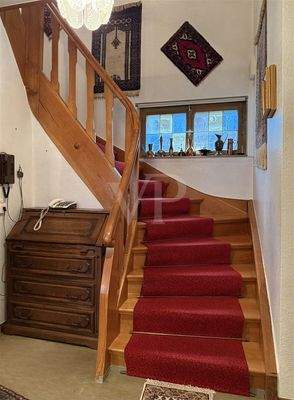 Treppe vom Erdgeschoss ins Dachgeschoss