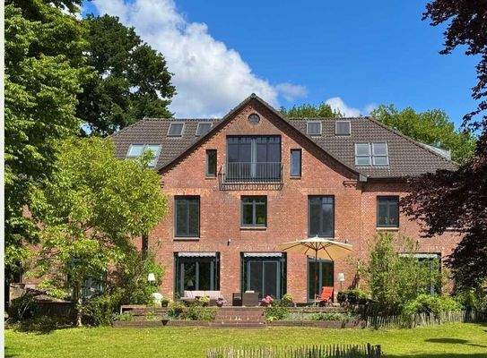 Gartenblick auf Haupthaus&Loft