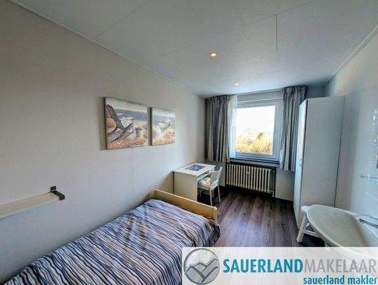 Kinderzimmer KG links