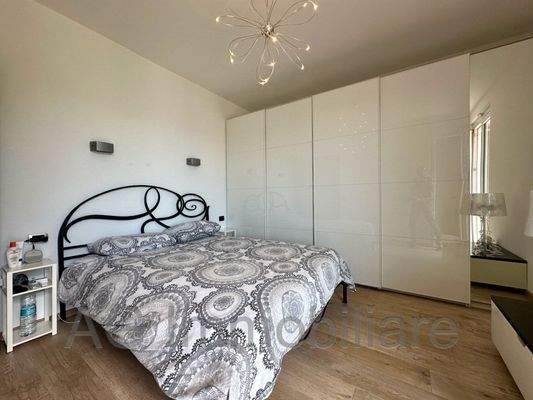 015 camera matrimoniale.jpg