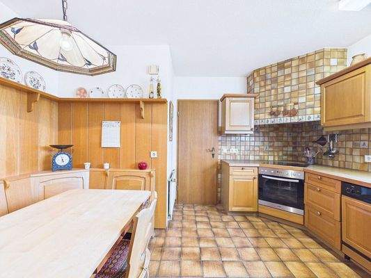 Vielseitiges Zweifamilienhaus in Wallerfangen 