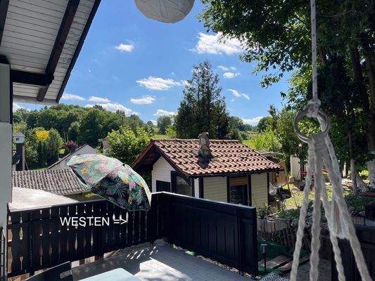 08aa_TerrasseBlick Large.jpeg