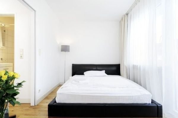 Frankfurt-Rödelheim Nähe Messe - Schlafbereich