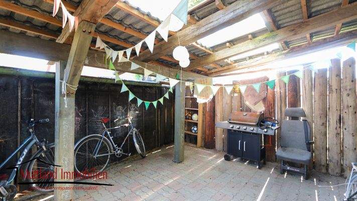 Überdachte Terrasse