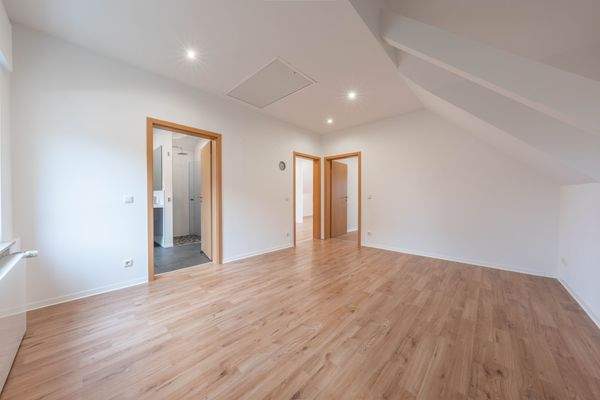 DI - Forbes Global Properties