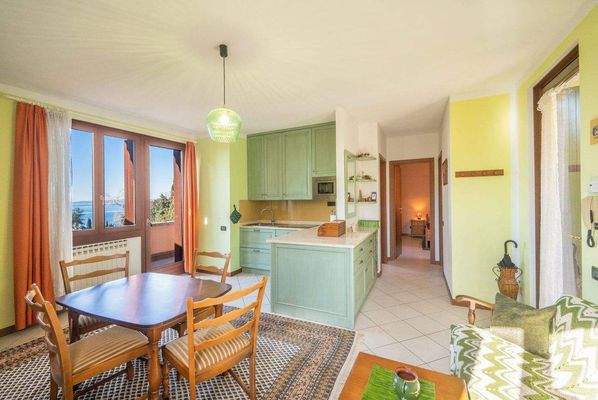 Tecnocasa Garda 012.jpg