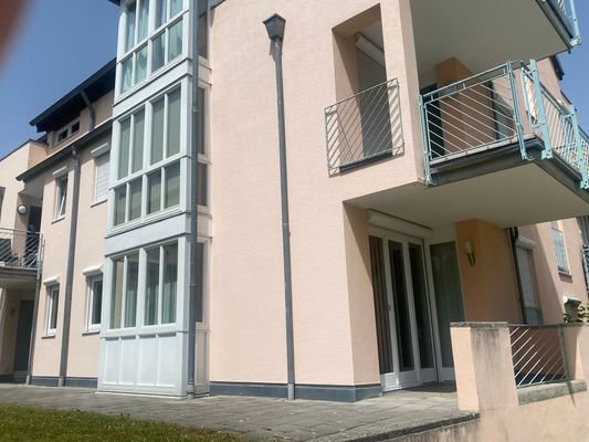 Westseite mit Südbalkon