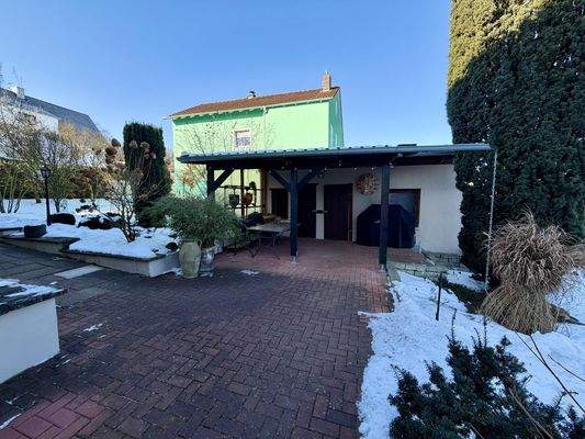 Überdachter Freisitz