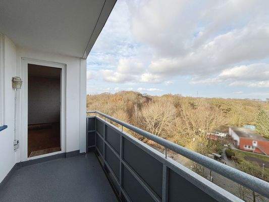 Wohnzimmer und Weitblick_2