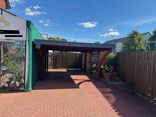 Carport, Durchgan Hinterhof