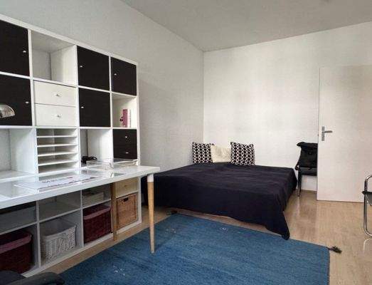 Schlafzimmer 1.1.jpg