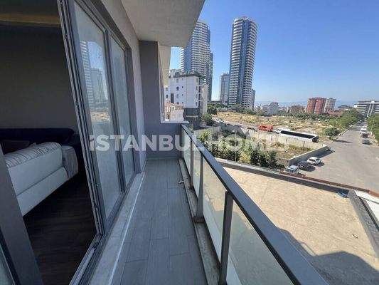 Furnished Property in a Complex with Pool in Kartal Istanbul