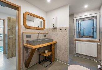 EG Badezimmer Ansicht 2