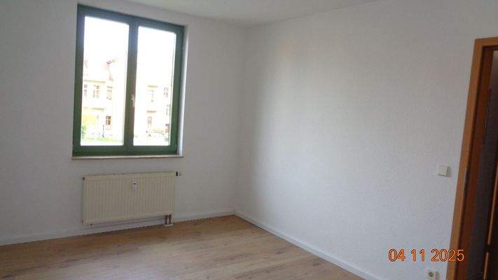 Schlafzimmer (2).JPG