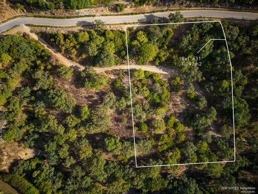 Photo: Plot in Benahavis